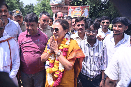 উত্তরপ্রদেশ কংগ্রেসের নতুন সভানেত্রী আরাধনা মিশ্র মোনা, ২০২৭-এ রাজনৈতিক পরিবর্তনের ইঙ্গিত