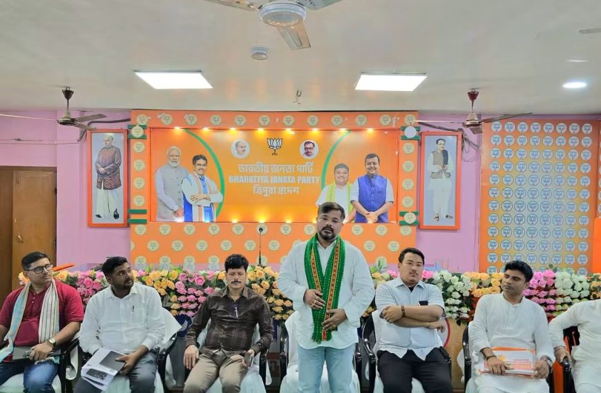 ৭ অক্টোবর ত্রিপুরার আট জেলায় ‘সেবা জ্যোতি কলশ যাত্রা’ ও ‘বিকশিত ভারত সংকল্প যাত্রা’