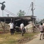 বুলডোজারে গুঁড়িয়ে দেওয়া হলো বিজেপি নেতার দোকান, সোনামুড়া নগর পঞ্চায়েতের বিরুদ্ধে বিস্ফোরক অভিযোগ