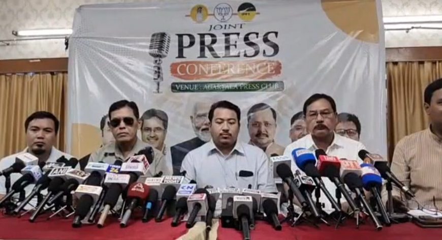 ভিলেজ কাউন্সিল নির্বাচনে এনডিএর সাফল্য,  যৌথ সাংবাদিক সম্মেলনে তিপ্রা মথা-বিজেপি-আইপিএফটির ঐক্যের বার্তা
